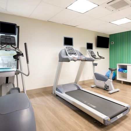 Holiday Inn Express Kansas City - At The Legends! By Ihg Bonner Springs Kemudahan gambar